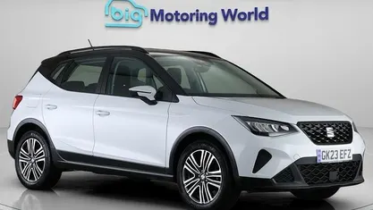 Used Seat Arona SE Technology 110 HP (80 kW) 2023 White SUV