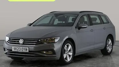 Used VW Passat SE 150 HP (110 kW) 2023 Estate