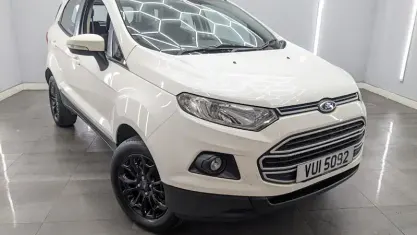 Used Ford Ecosport Zetec 91 HP (66 kW) 2015 White SUV