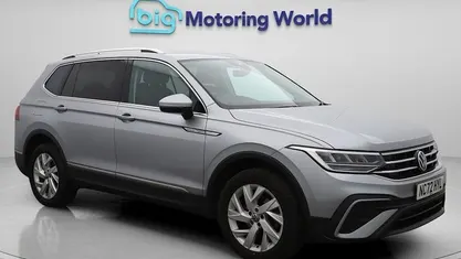 Used 2024 VW Tiguan Allspace Life SUV | £21,700 (Good price)