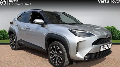 Second-hand Toyota Yaris Hybrid Design 116 CP (85 kW) 2026 Break