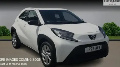 Used Toyota Aygo X PURE 72 HP (52 kW) 2025 SUV