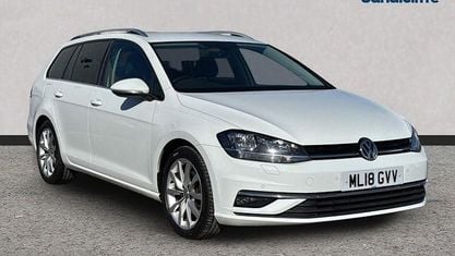 Begagnad VW Golf VII GT 150 HK (110 kW) 2018 Vit Kombi