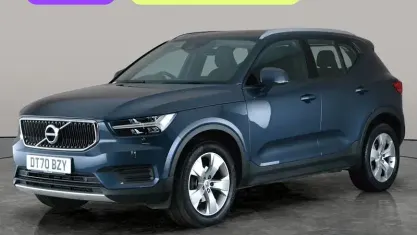 Used Volvo XC40 Momentum 163 HP (119 kW) 2021 Blue SUV