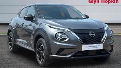 Used Nissan Juke N-Connecta 143 HP (105 kW) 2023 Grey SUV