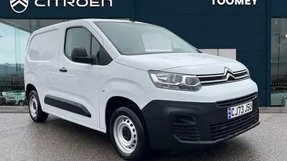 Used Citroën Berlingo 102 HP (75 kW) 2023 MPV