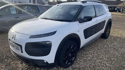 Used Citroën C4 Cactus Flair 99 HP (72 kW) 2016 Hatchback