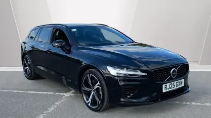 Begagnad Volvo V60 Ultra 455 HK (334 kW) 2025 Kombi