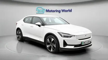 Begagnad Polestar 2 Long Range Single Motor 219 kW (299 HK) 2023 Vit Halvkombi