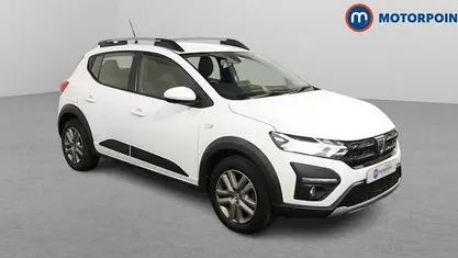 Used Dacia Sandero Comfort 91 HP (66 kW) 2022 White Hatchback
