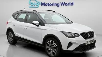 Used Seat Arona SE Technology 95 HP (69 kW) 2023 White SUV