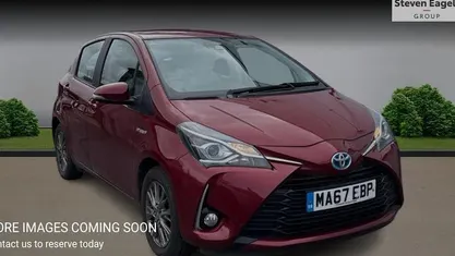 Used Toyota Yaris Hybrid 101 HP (74 kW) 2020 Hatchback