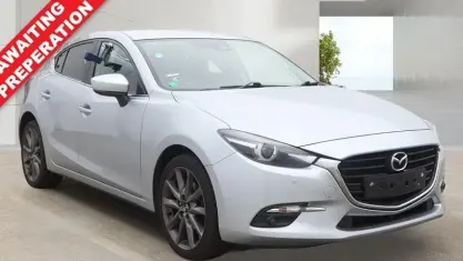 Used Mazda 3 Inclusive 121 HP (88 kW) 2018 Silver Hatchback