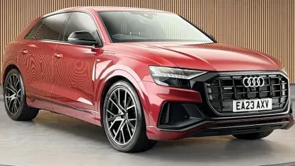 Used Audi Q8 Black Edition 286 HP (210 kW) 2023 Red SUV