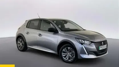 Second-hand Peugeot e-208 Allure+ 100 kW (136 CP) 2023 Gri Hatchback