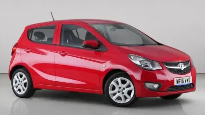 Used Vauxhall Viva 75 HP (55 kW) 2016 Red Hatchback