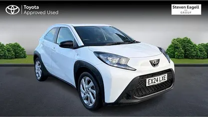 Used Toyota Aygo X PURE 72 HP (52 kW) 2025 SUV