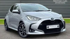 Silver Used 2022 Toyota Yaris Hybrid Design Hatchback | £17,491 (Fair price)