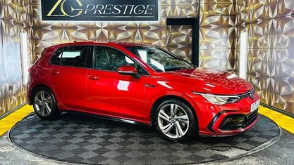 Used VW Golf VIII R-line 131 HP (96 kW) 2021 Hatchback