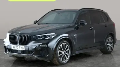 Käytetty BMW X5 M Sport 394 HP (289 kW) 2022 Katumaasturi