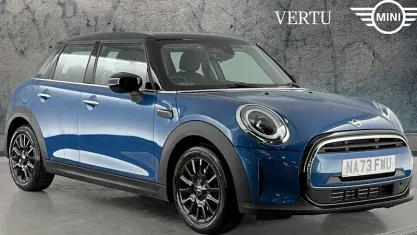 Used Mini Cooper Classic 136 HP (100 kW) 2022 Blue Hatchback