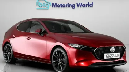 Used Mazda 3 Inclusive 186 HP (136 kW) 2022 Red Hatchback