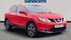 Red Used 2016 Nissan Qashqai Tekna SUV | £11,783 (Fair price)