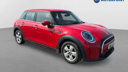 Used Mini Cooper Classic 136 HP (100 kW) 2022 Red Hatchback