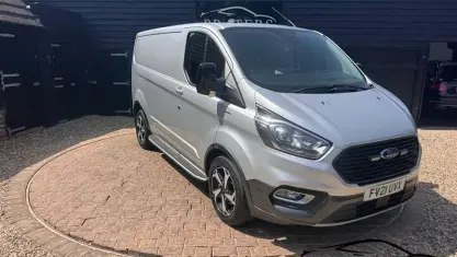 Used Ford Transit Custom Active 170 HP (125 kW) 2021 Silver Van