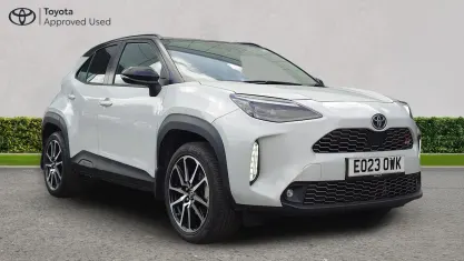 Used Toyota Yaris Hybrid Sport 116 HP (85 kW) 2023 Ash grey bitone Estate