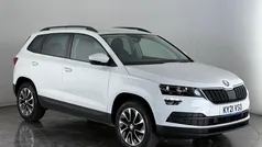 White Used 2021 Skoda Karoq SE Drive SUV | £14,050 (Fair price)