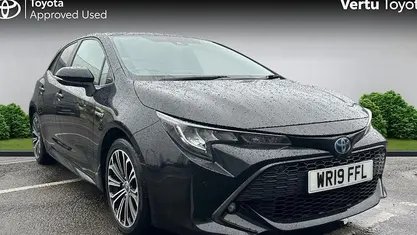 Used Toyota Corolla Design 122 HP (89 kW) 2022 Hatchback