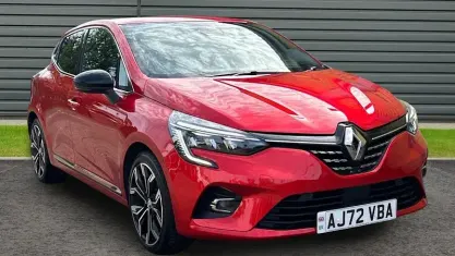 Used Renault Clio V Techno 145 HP (106 kW) 2023 Hatchback