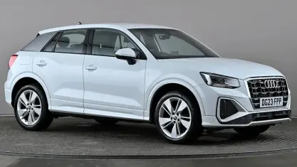 Usado Audi Q2 S-Line 110 CV (80 kW) 2023 Blanco SUV