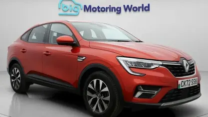 Used Renault Arkana Iconic 145 HP (106 kW) 2022 Red SUV