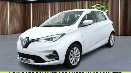Begagnad Renault Zoe Iconic 80 kW (109 HK) 2021 Vit Halvkombi