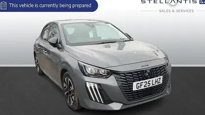 Used Peugeot 208 Allure 101 HP (74 kW) 2025 Hatchback