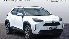 White Used 2023 Toyota Yaris Cross SUV | £24,500 (Fair price)