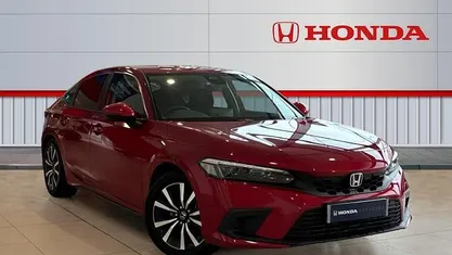 Used Honda Civic Elegance 143 HP (105 kW) 2025 Red Hatchback