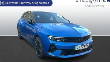 Used 2025 Vauxhall Astra Ultimate Hatchback | £17,133 (Super price)