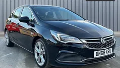 Black Used 2018 Vauxhall Astra SRi Hatchback | £9,295 (Fair price)
