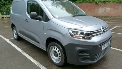 Used Citroën Berlingo 102 HP (75 kW) 2023 Grey MPV