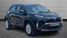Eclipse black Used 2023 Toyota Yaris Cross SUV | £20,095 (Good price)