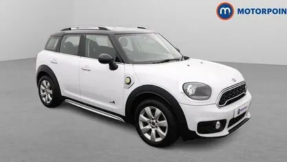 Used Mini Cooper S Classic 224 HP (164 kW) 2020 Hatchback