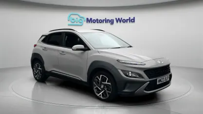Used Hyundai Kona Premium 141 HP (103 kW) 2022 Grey SUV