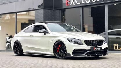 Usado Mercedes C63 AMG Premium Plus 510 CV (375 kW) 2019 Blanco Coupe