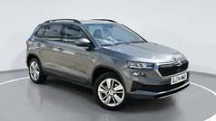 Used 2025 Skoda Karoq SE Drive SUV | £23,998 (Fair price)
