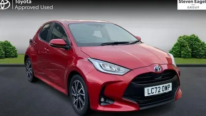 Used Toyota Yaris Hybrid Design 116 HP (85 kW) 2025 Hatchback