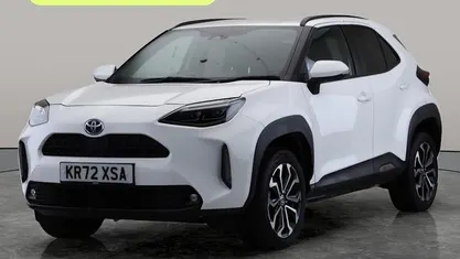 Used Toyota Yaris Hybrid Design 116 HP (85 kW) 2026 Estate