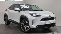 White Used 2022 Toyota Yaris Cross SUV | £21,965 (Fair price)